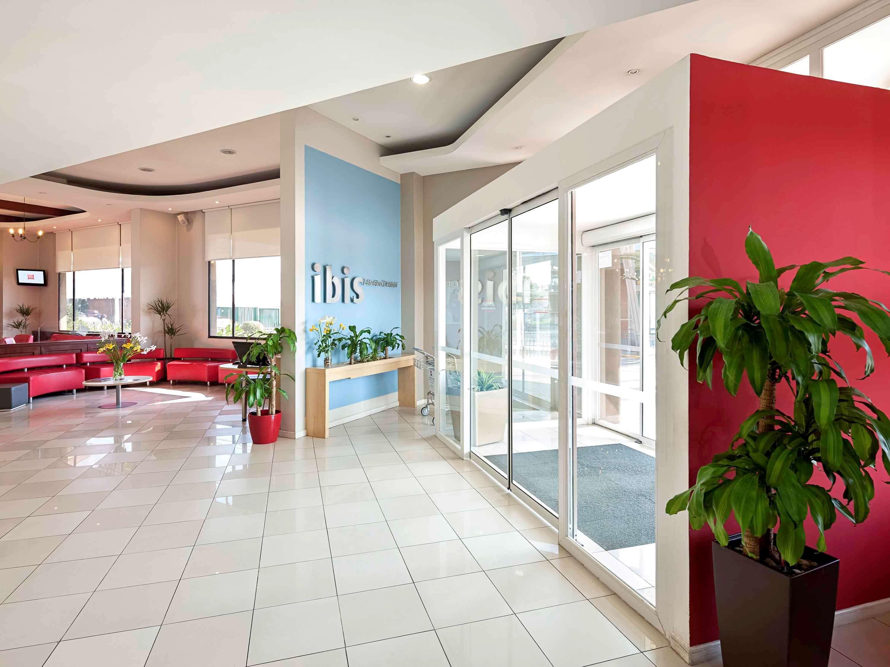 Ibis Santiago Estacion Central מראה חיצוני תמונה