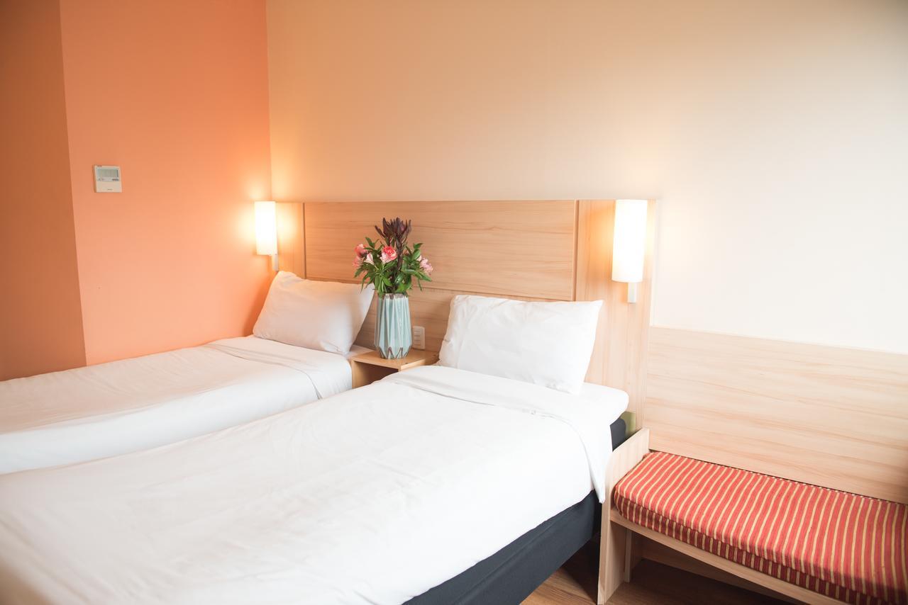 Ibis Santiago Estacion Central מראה חיצוני תמונה