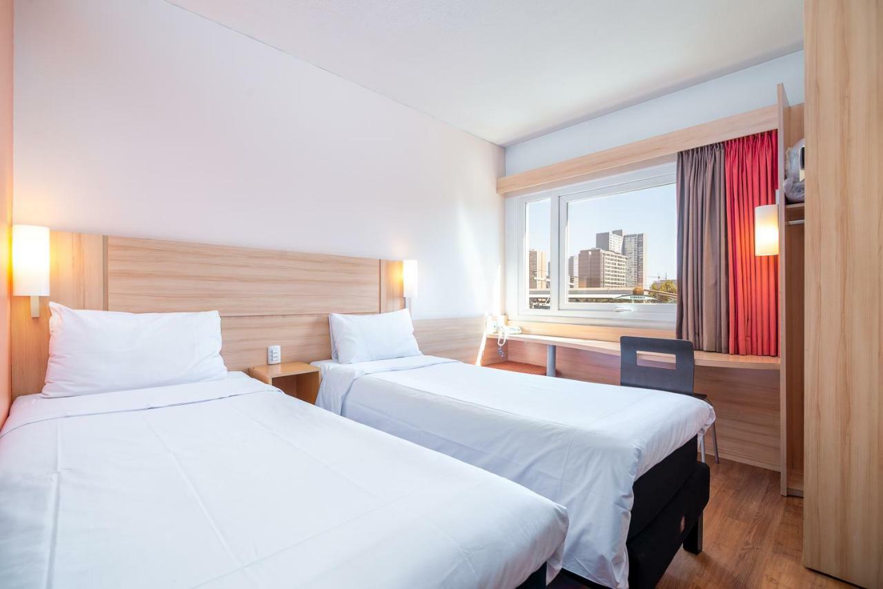 Ibis Santiago Estacion Central מראה חיצוני תמונה